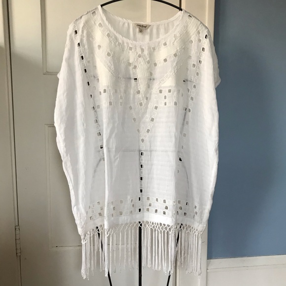 NWOT Lucky Brand Embroidered Eyelet Fringe Top - Picture 6 of 10